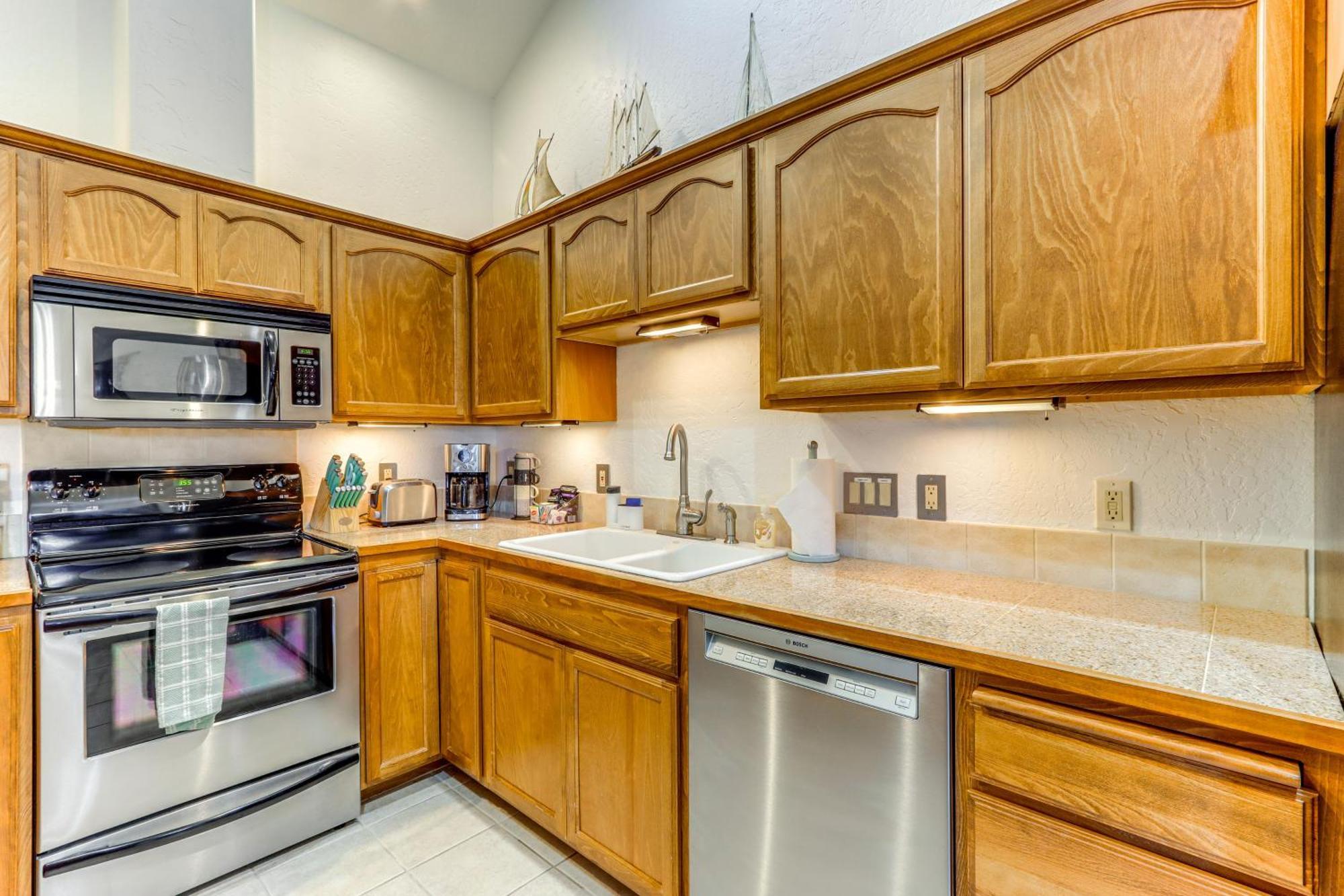 Modern Coeur Dalene Getaway Condo Walk Downtown! コー・ダリーン エクステリア 写真